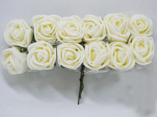 Головки цветков "Розочка" на веточке с сеточкой, кремовый