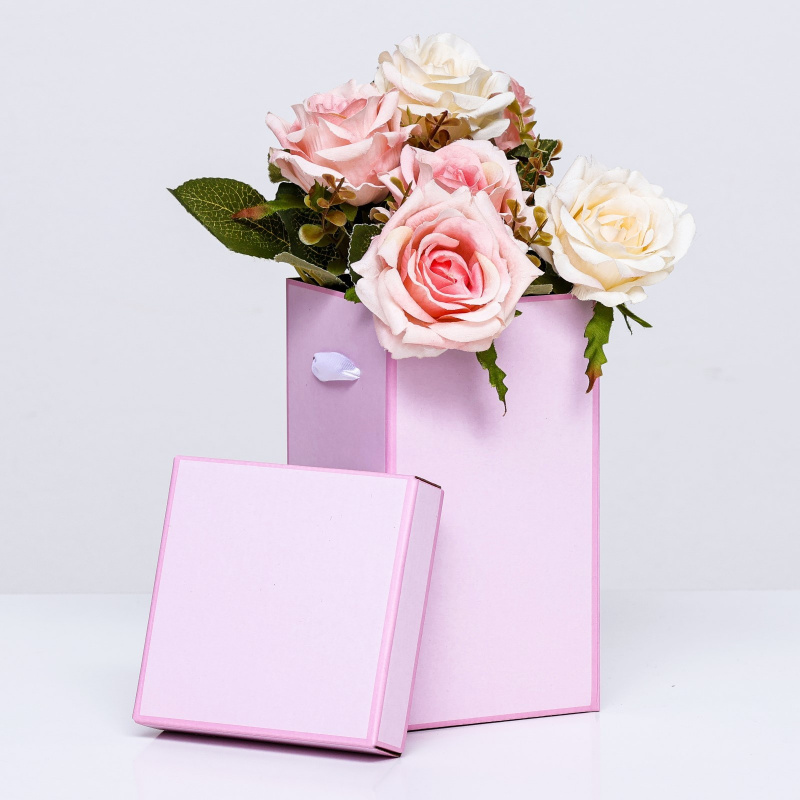 Коробка складная, розовая, 10 х 18 см