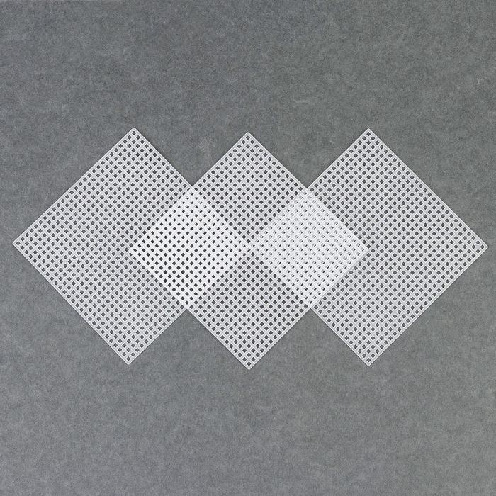 Канва для вышивания «Квадрат», 10,5 × 10,5 см, цвет белый