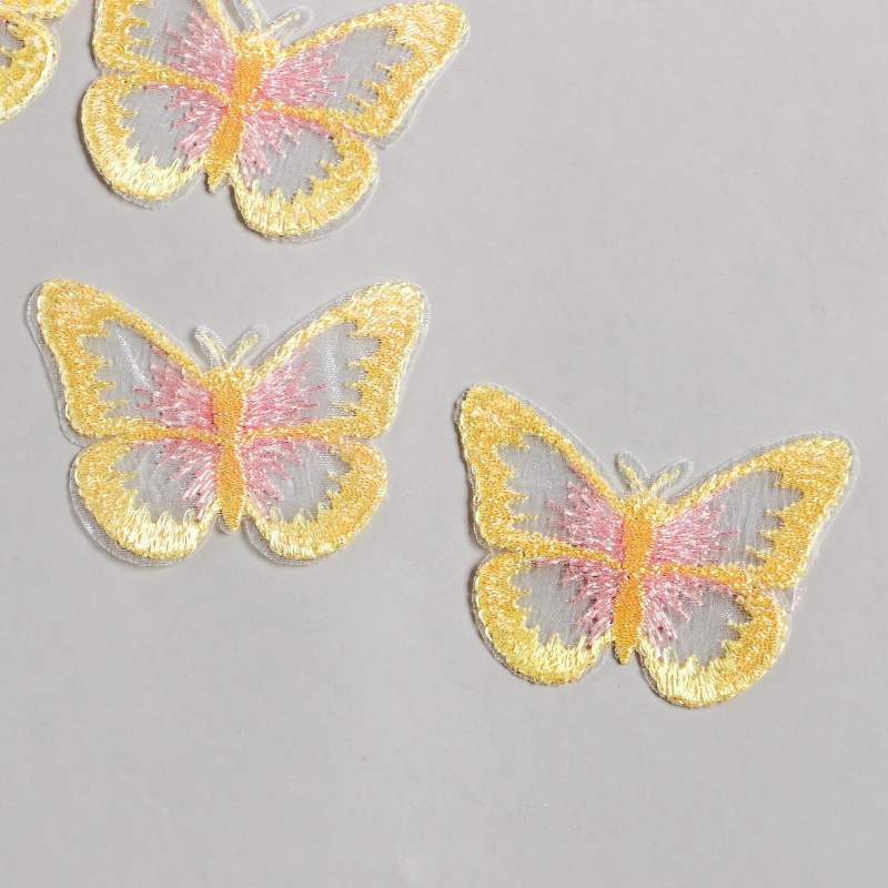 Декор вышивка "Бабочка жёлто-розовая" 4,3х5,5 см
